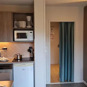 Appartement A 2 Pas De La De : 2 A 4 Hotes., Perros-Guirec